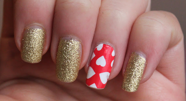 Tags  featured  Glitter Nail Polish  nails  nails ideas