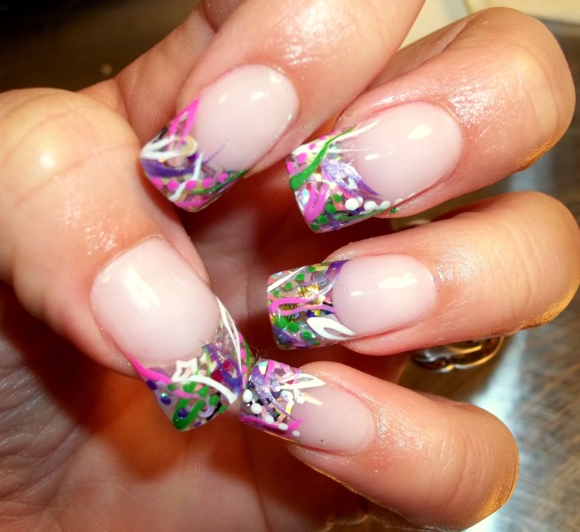 Hot Beautiful Spring Nails Ideas (42)