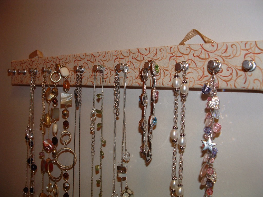Ideas On How To Storage Your Jewelry (19)