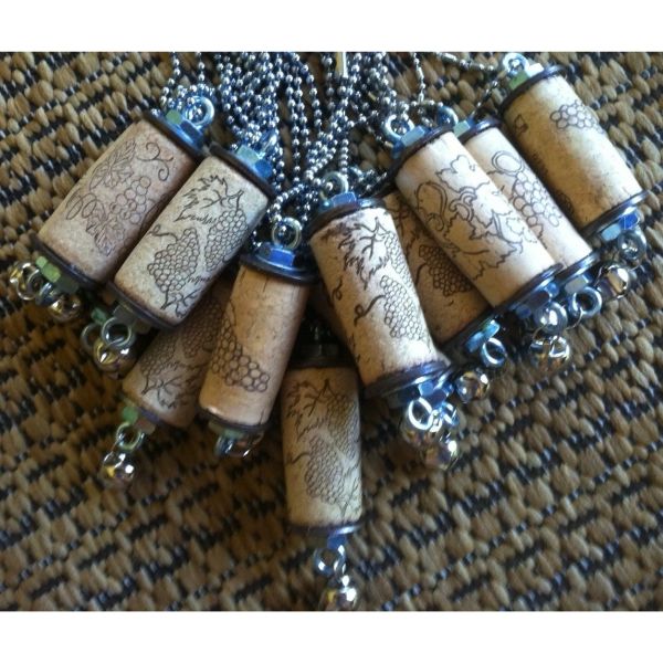 DIY: 37 CREATIVE IDEAS HOW TO USE WINE CORK