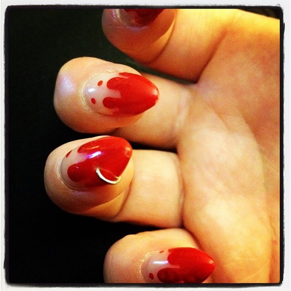 New Trend: Pierced Nails New Trend: Pierced Nails