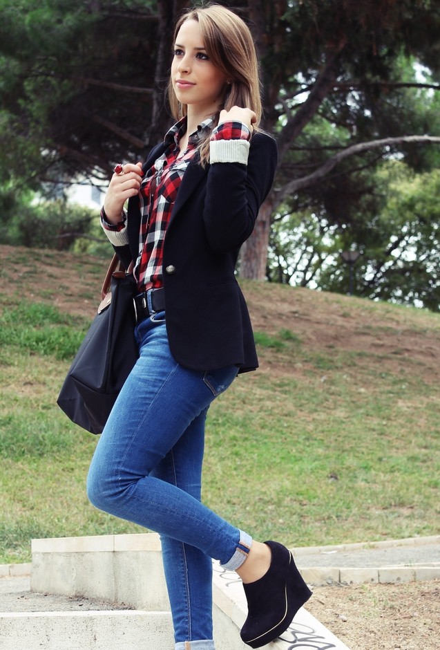 Plaid Remains The New Black:Trendy For This Fall Plaid Remains The New Black:Trendy For This Fall