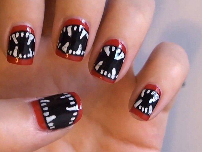 38 Inspirational Halloween Nails 