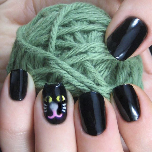 38 Inspirational Halloween Nails 