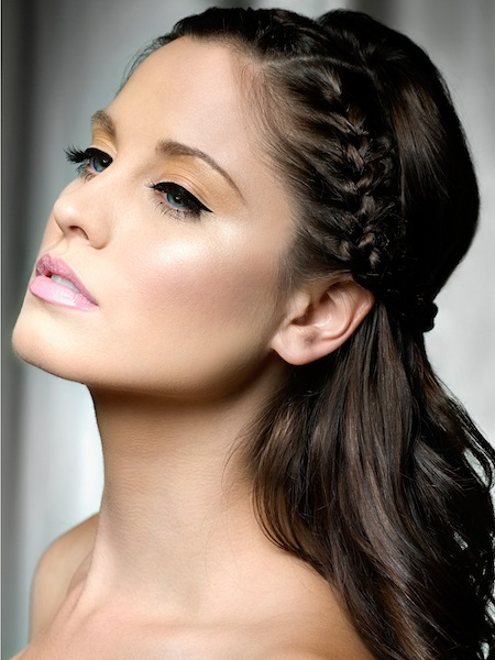 hairstyle-with-party-makeup