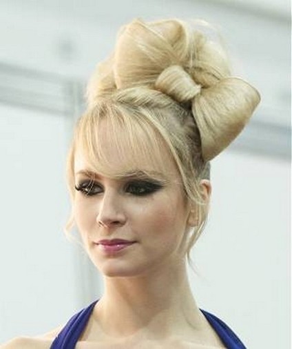 How To Make A Bow Hairstyle