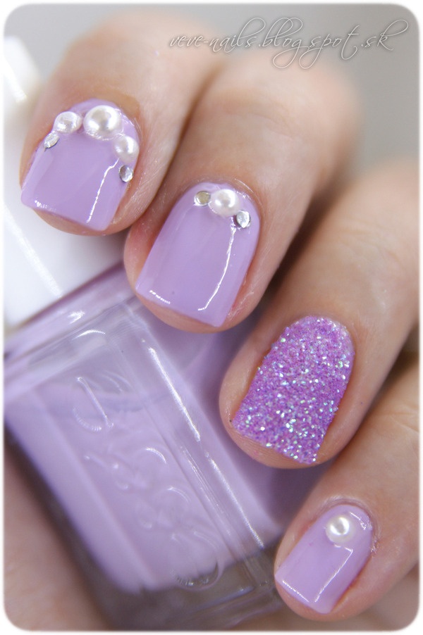 19 Embellished Gem Nails