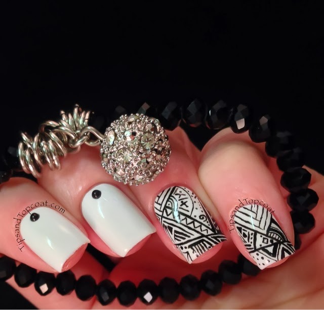 Gorgeous Black and White Nail Art Designs