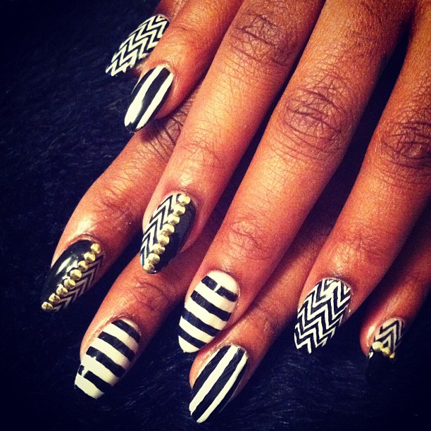 The 15 Best  Black And White Nail Arts