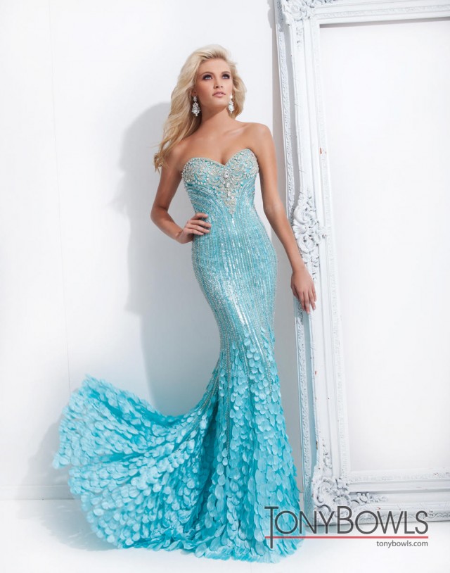 Extravagant Collection of Evening Dresses by Tony Bowls