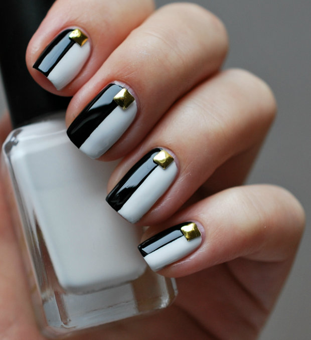 The 15 Best Black And White Nail Arts The 15 Best Black And White Nail Arts