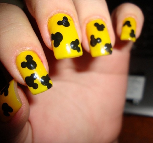 15 PRETTY YELLOW NAIL DESIGNS TO TRY THIS SUMMER