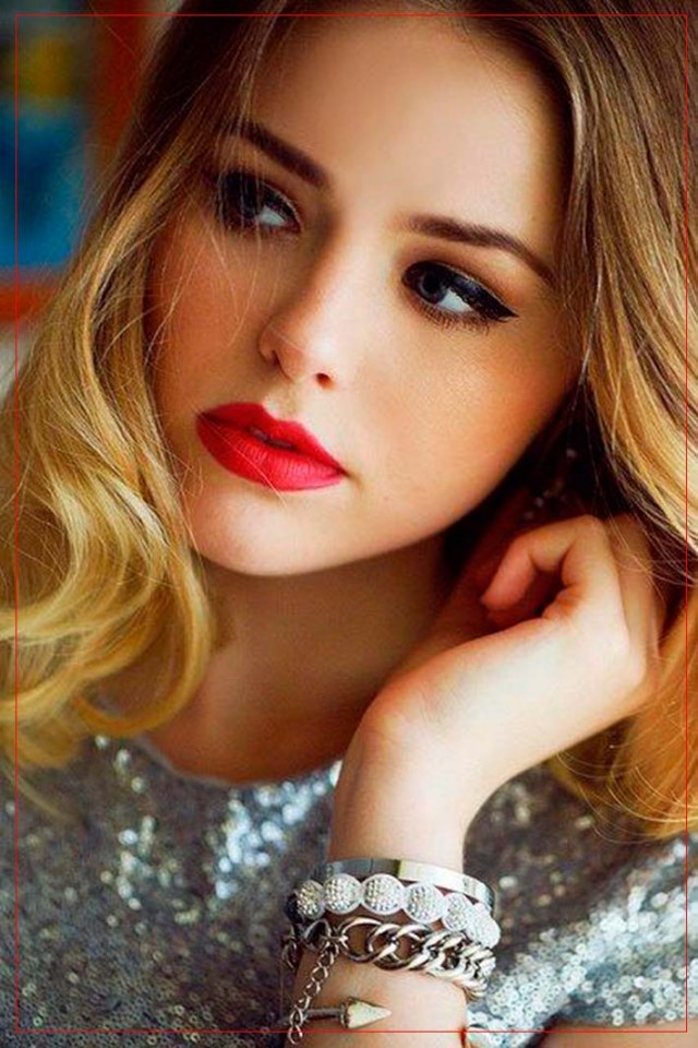 Bold Makeup Inspiration: Red Lips And Cat Eyes