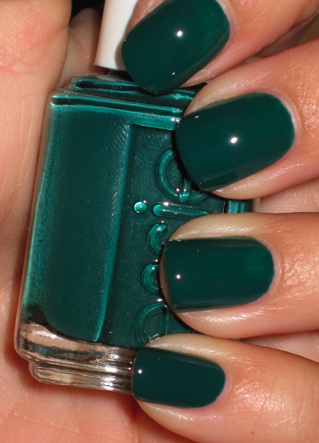 14 Royal Emerald Green Nail Designs