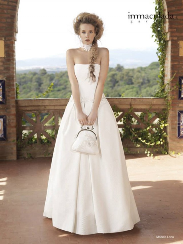 USA Fashion | Music News: Baroque Wedding Dress Collection by