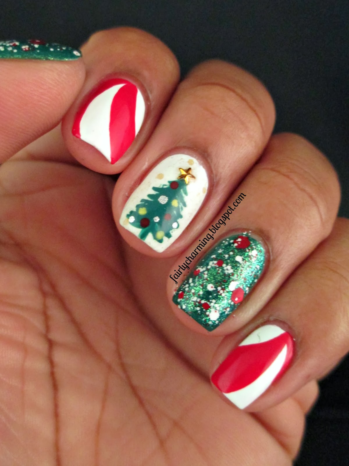 Red & Green Christmas Nails: Acrylic Design Ideas - eyd113f