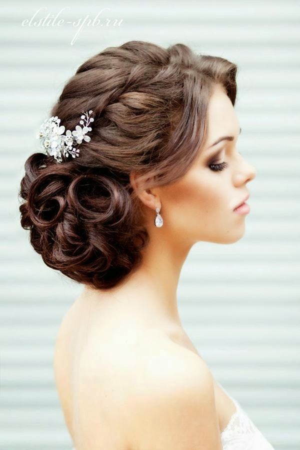 20 Gorgeous Bridal Hairstyle and Makeup Ideas for 2015 | Styles Weekly