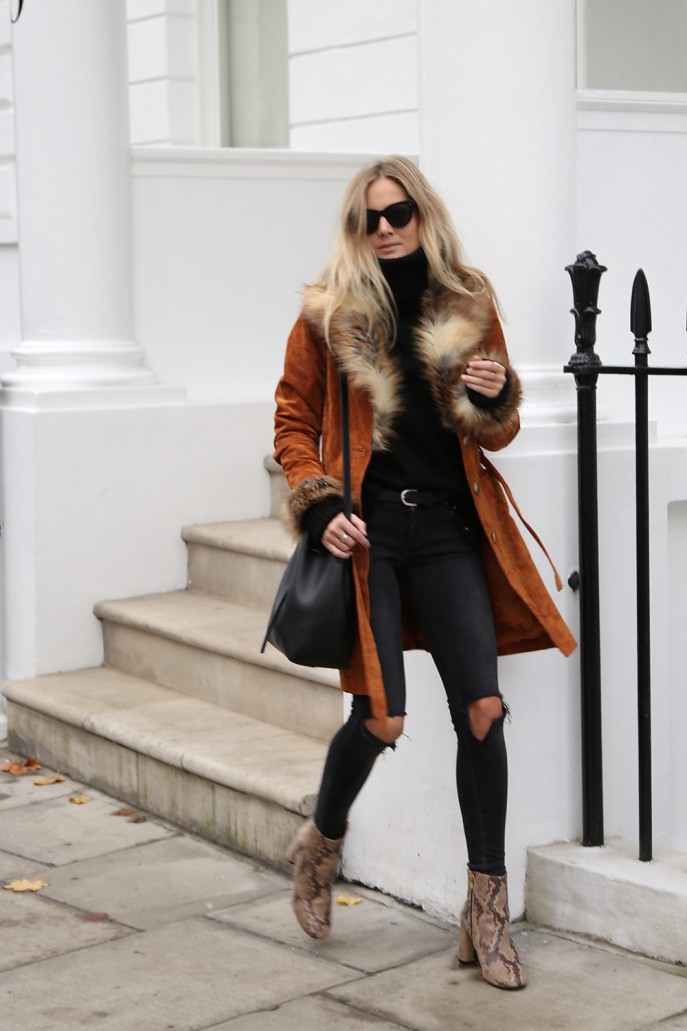 15 Fabulous Brown Outfit Ideas to Copy Now