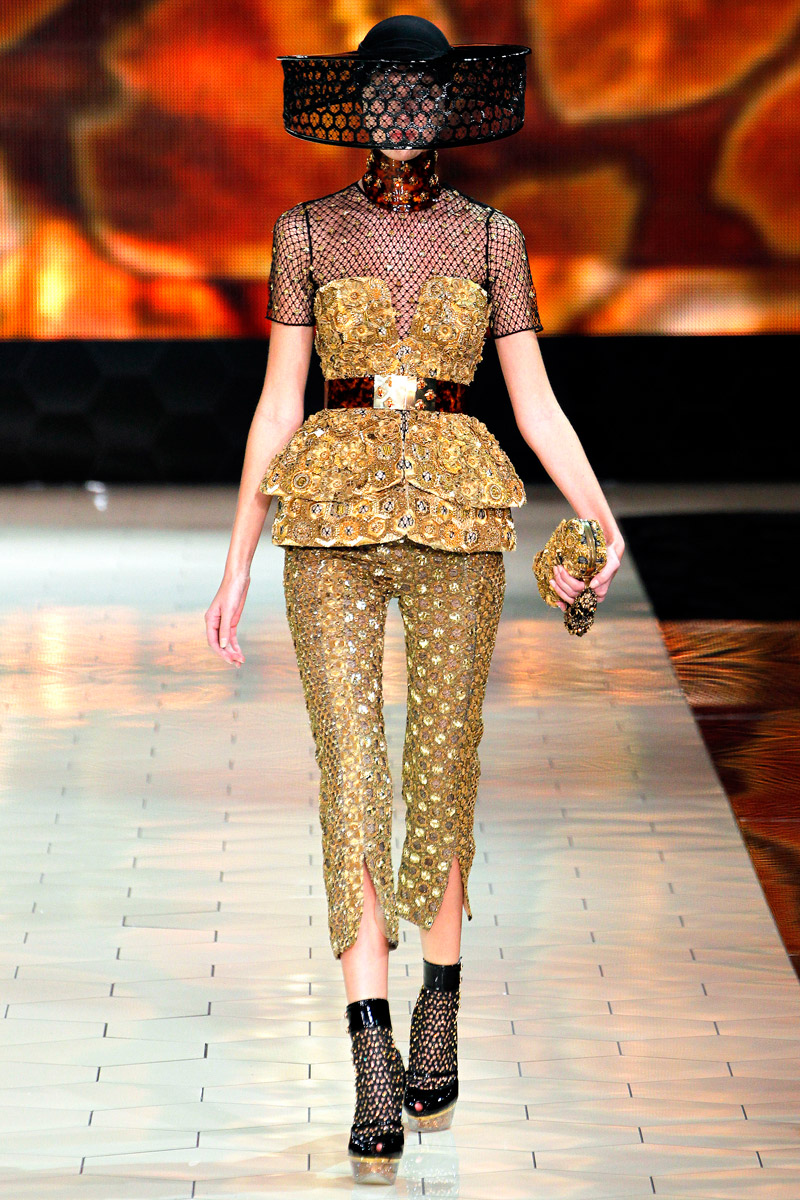 alexander-mcqueen-rtw-ss2013-runway-19_193612355963