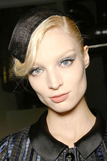 hbz-makeup-trend-ss13-eyeliner-Giorgio-Armani-lgn