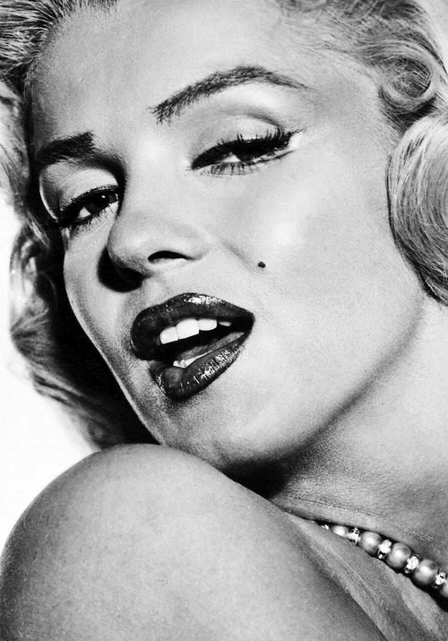 She is the most beautiful woman in the world ever Marilyn Monroe