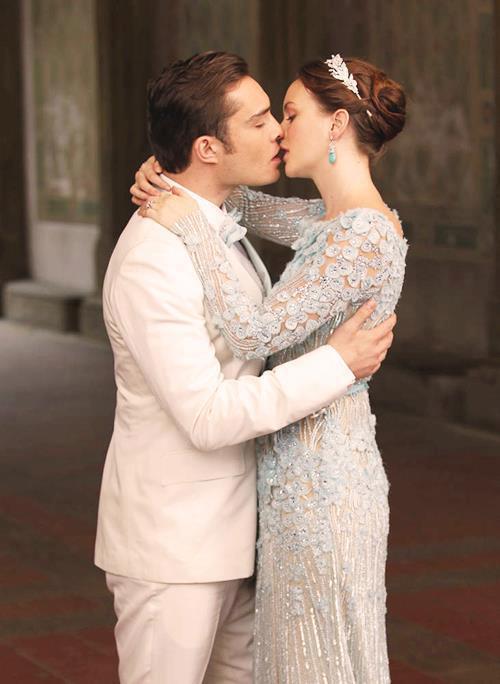 Blair & Chuck Getting Married – Gossip Girl’s Newest Photos