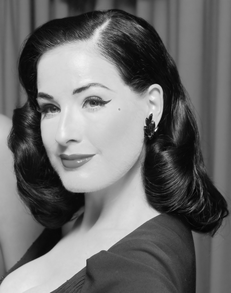 Dita Von Teese (24)