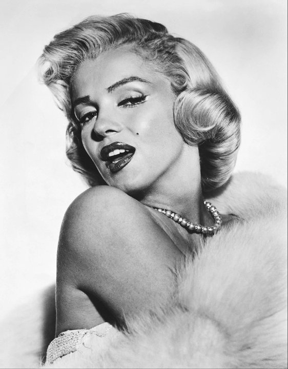 MARILYN MONROE (2)