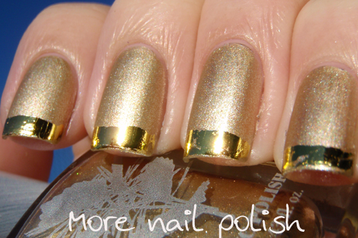 nails with gold (8)