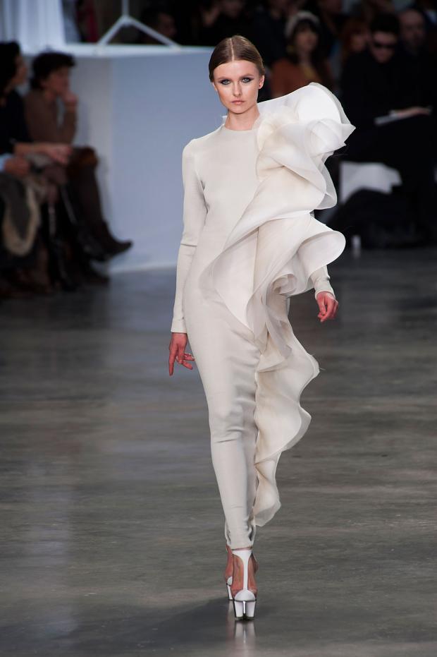 stephane-rolland-haute-couture-spring-2013-pfw26