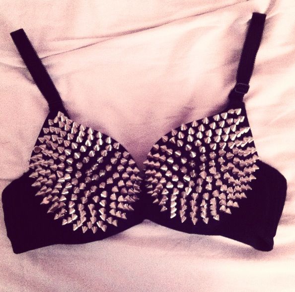 Studded Accessories  (8)