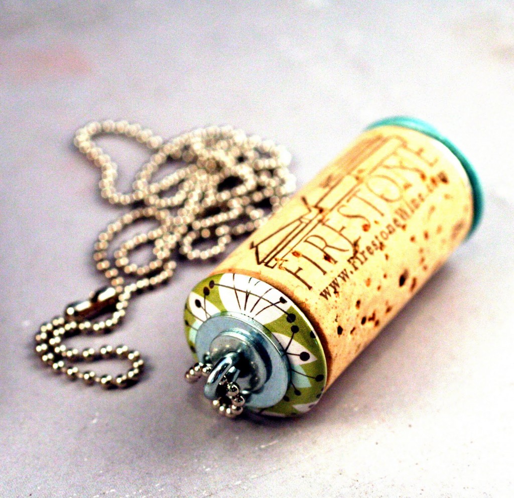 WINE CORK (1)