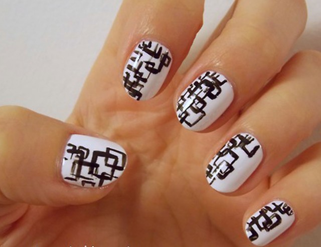 black and white manicure ideas (28)