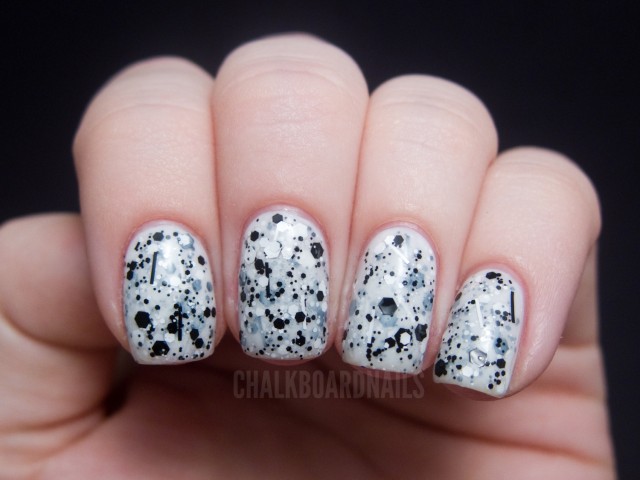 black and white manicure ideas (39)