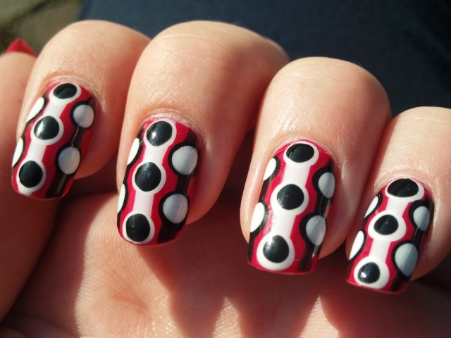 Amazing Retro Nails Design (24)