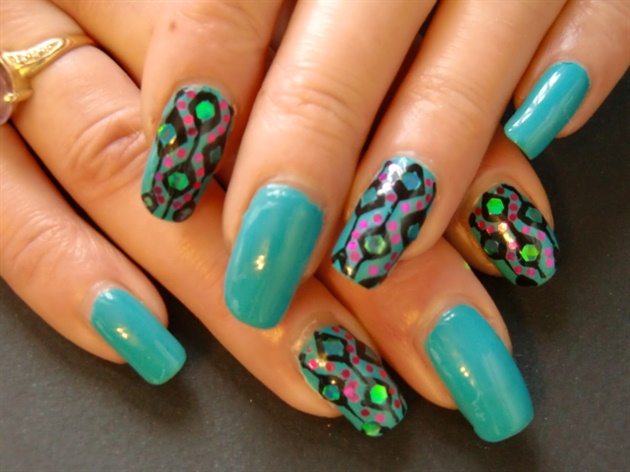 Amazing Retro Nails Design (32)