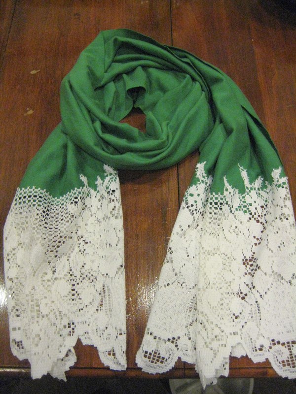 DIY lace scarf!