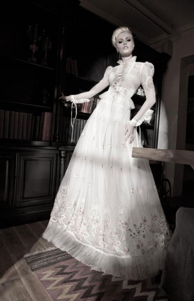 GALIA LAHAV WEDDING DRESS (6)