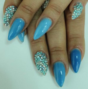 36 Beautiful And Modern Nails With Bombastic Designs