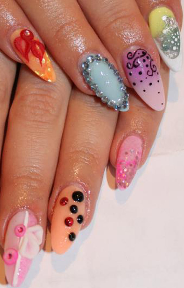 Nails (8)