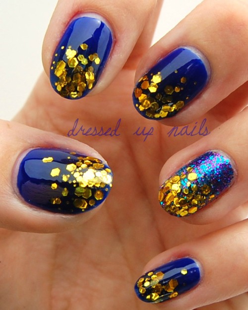 Nails With Golden Designs (22)