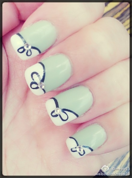 Nails with bows (17)