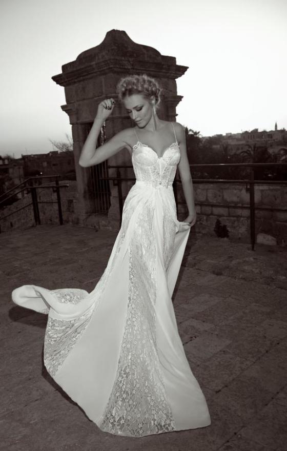 Wedding Dresses Zoog Bridal.  (3)