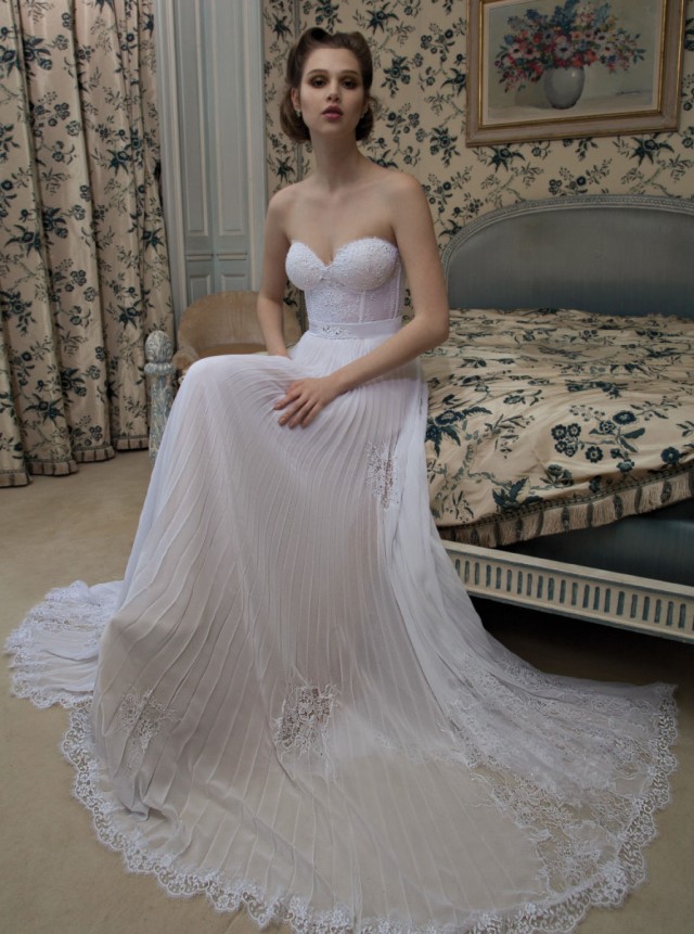 Wedding dresses (20)