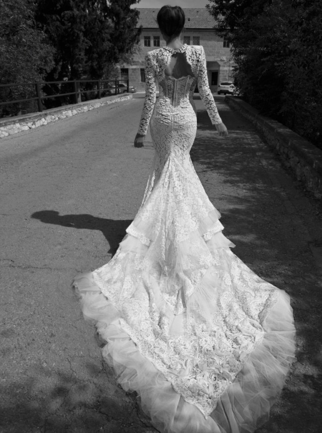 Wedding dresses (26)