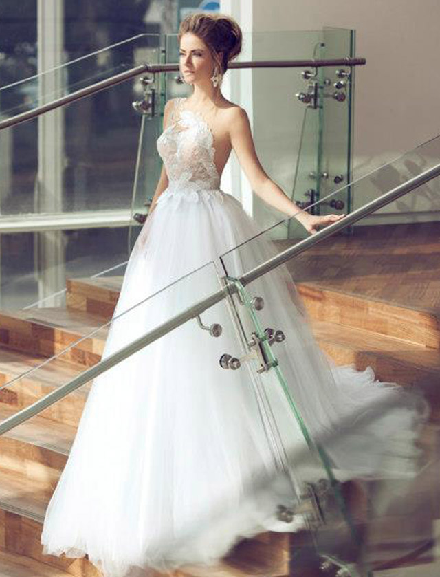 Glamorous Wedding Dresses With Incredible Elegance