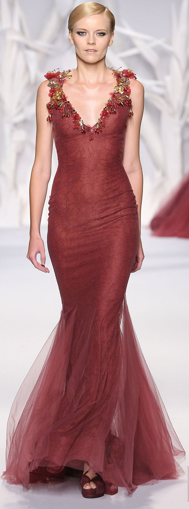 Abed Mahfouz Haute Couture Fall-Winter 2013-2014 (2)