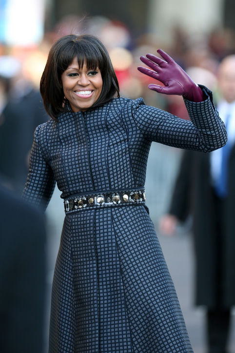 04-michelle-obama-bangs-haircut-celebrity-beauty-h724