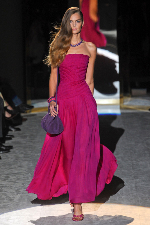 238-4-Shocking-pink-salvatore-ferragamo-latest-fashion-colour-trends-2012