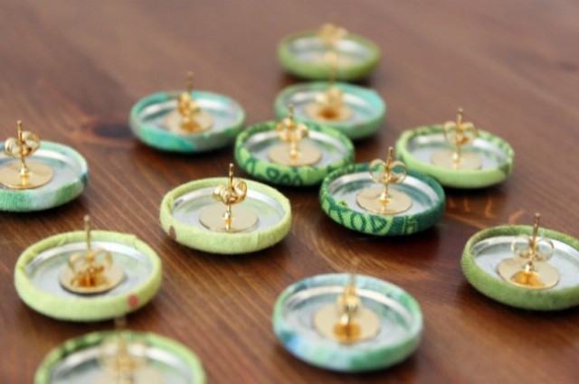 Button-8-Earrings-645x429